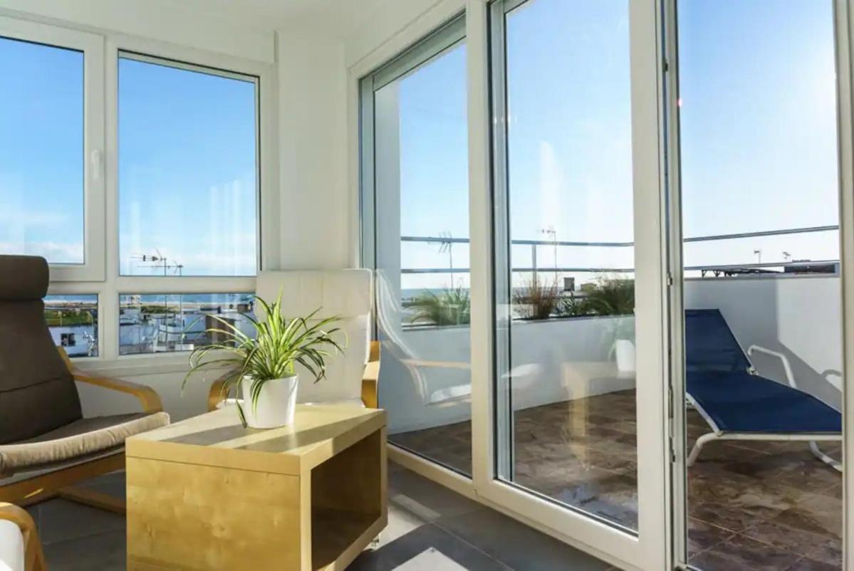 Apartamento Con Terraza Vistas Al Mar. Conil De La Frontera Bagian luar foto